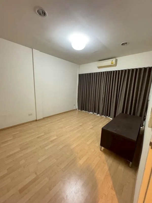 Property photos for Noble Cube Pattanakarn