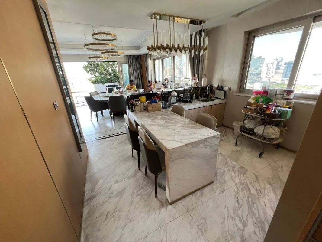 Property photos for Le Raffine Sukhumvit 24