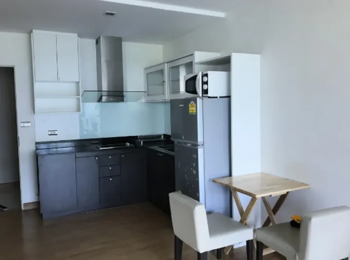 Property photos for The Met