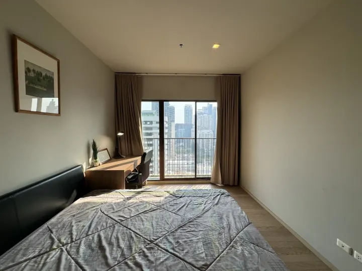 Property photos for Noble Refine