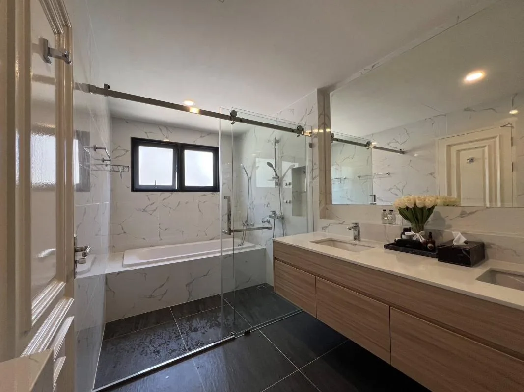 Property photos for Centro Bangna - Km.7