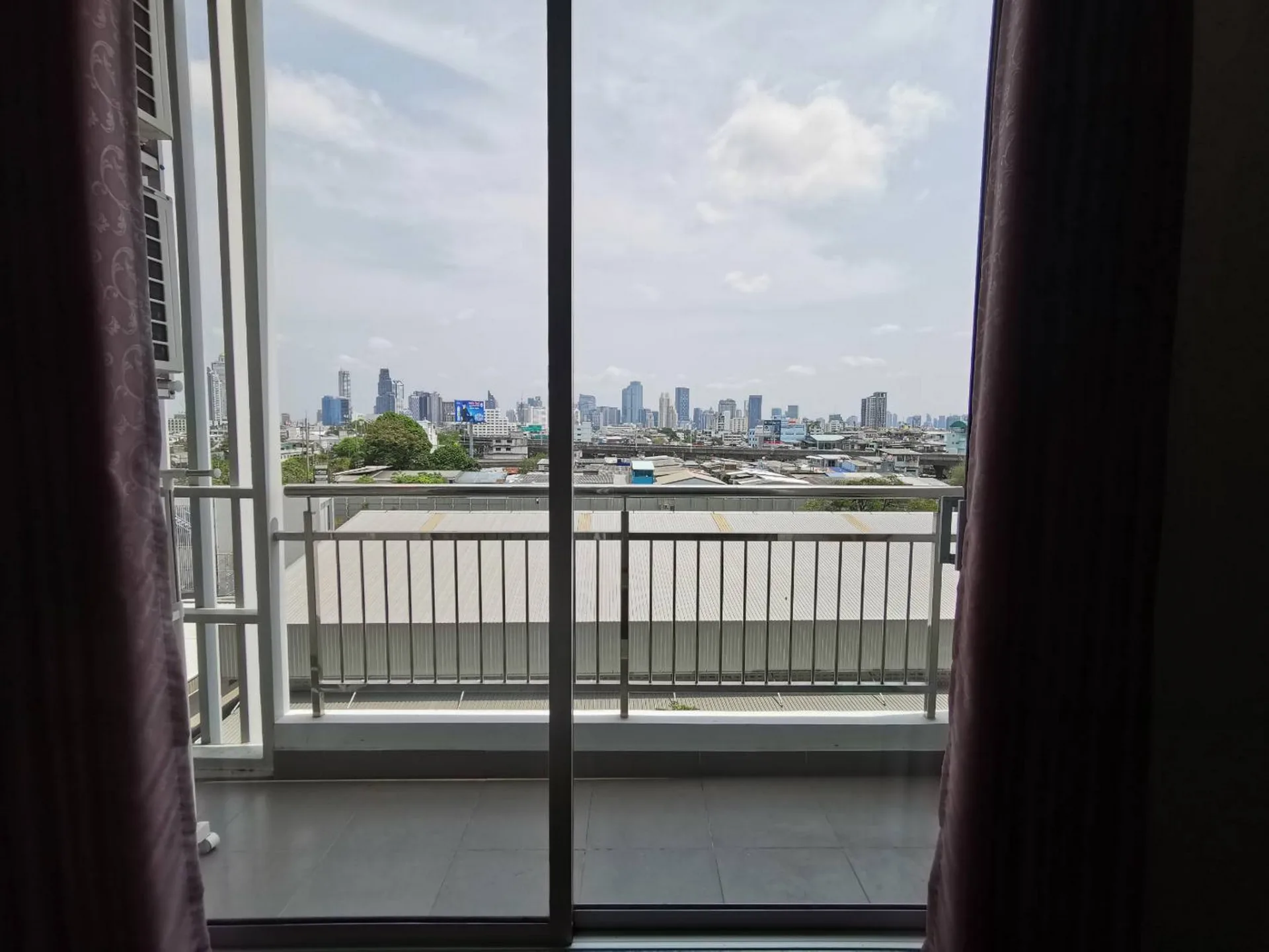 Property photos for Supalai Lite Sathorn - Charoenrat