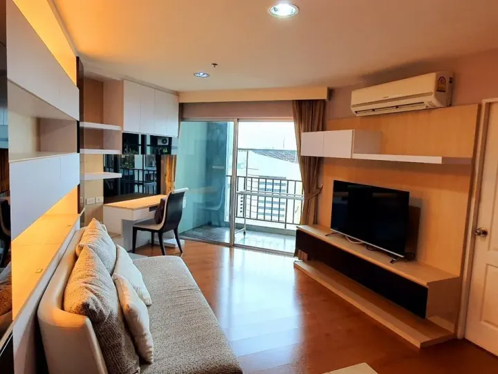 Property photos for Belle Grand Rama 9