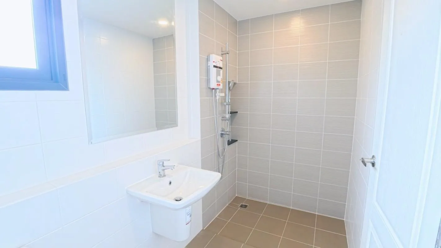 Property photos for Centro Phahol-viphawadee