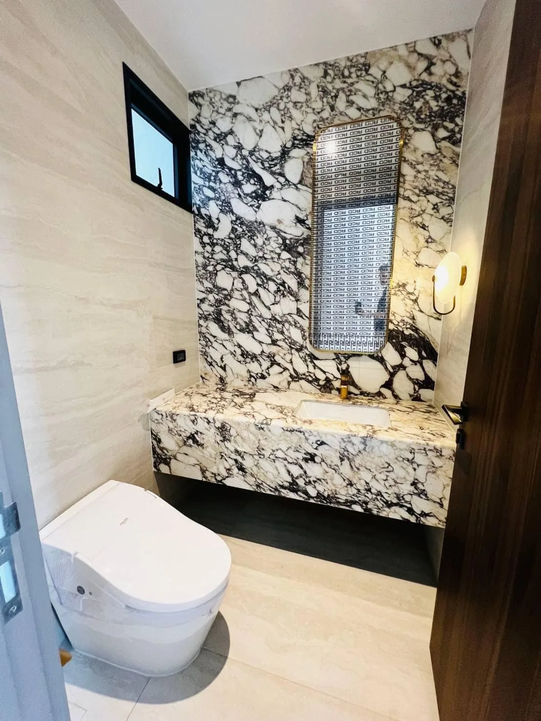 Property photos for Bugaan Krungthep Kreetha