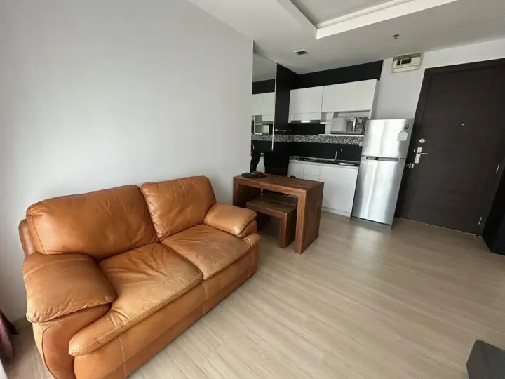 Property photos for Thru Thonglor