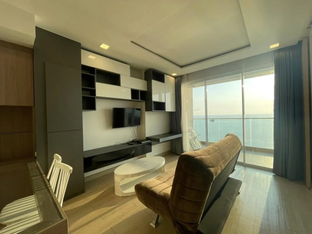 Property photos for Cetus Beachfront Pattaya