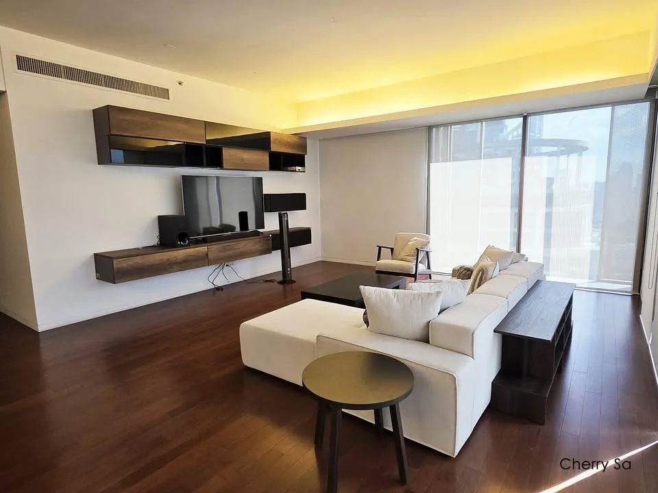 Property photos for Hansar Rajdamri