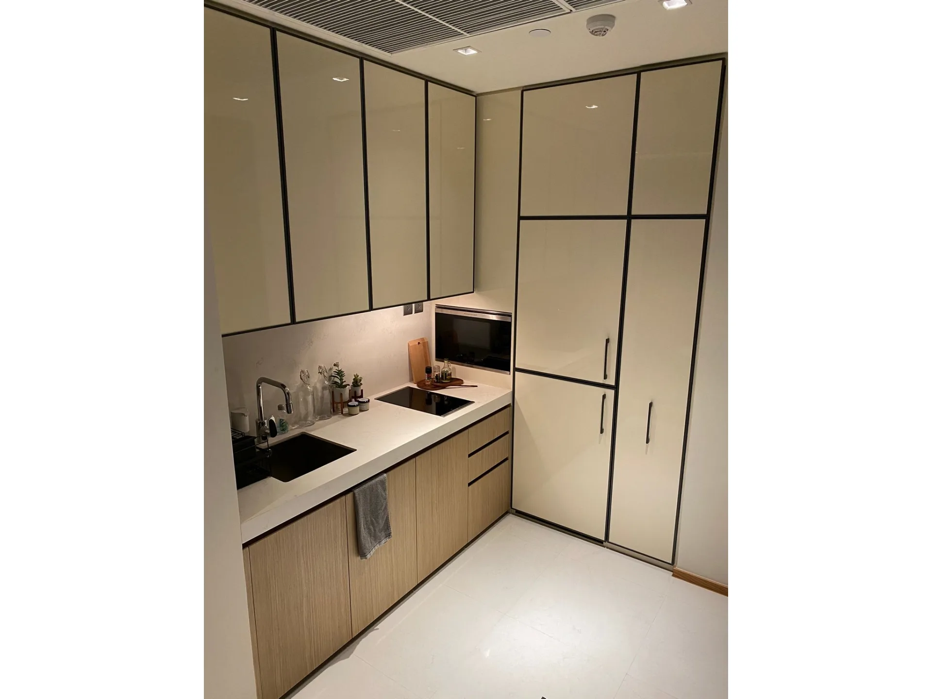 Property photos for BEATNIQ Sukhumvit 32