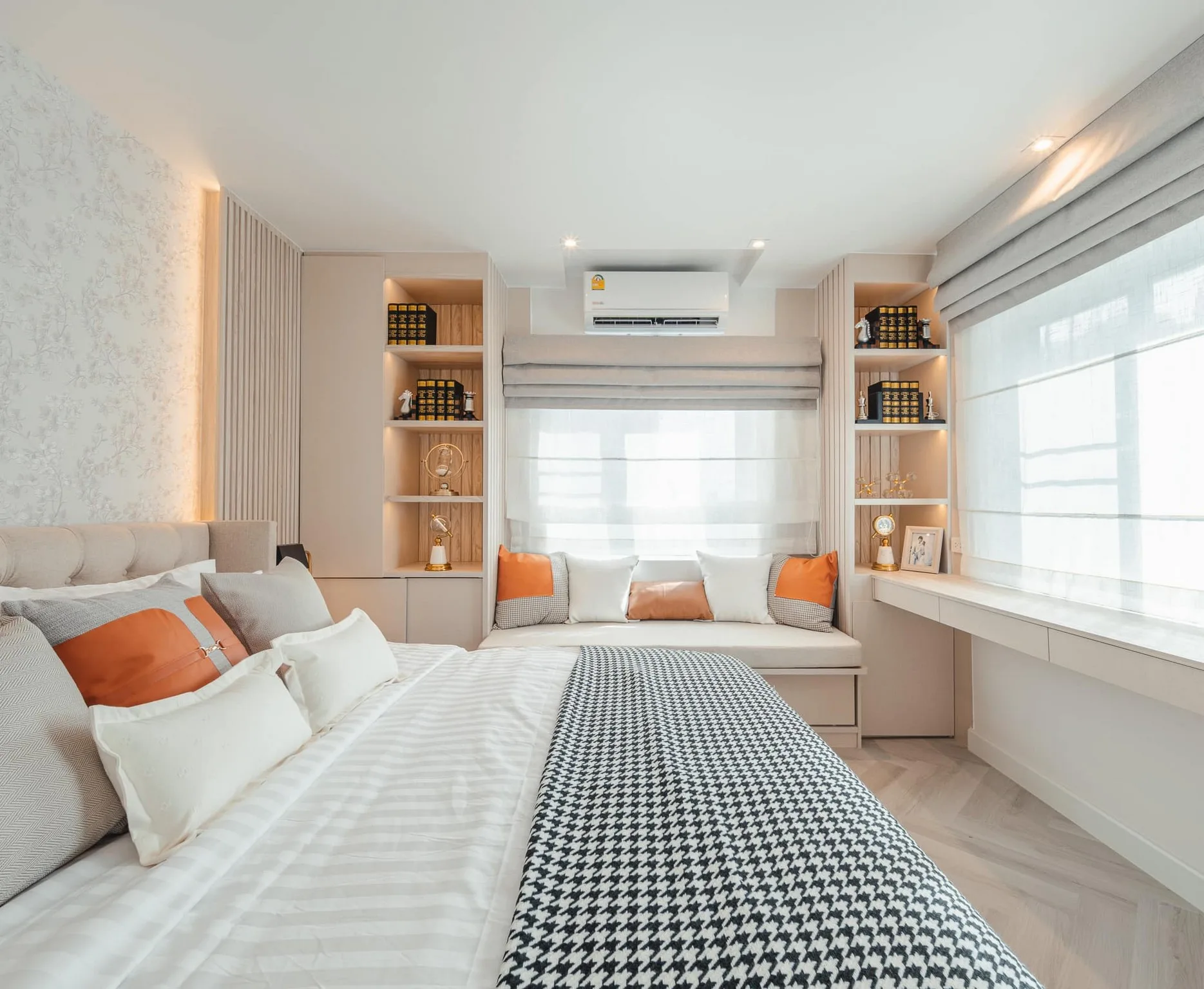 Property photos for Fortune Condo Town
