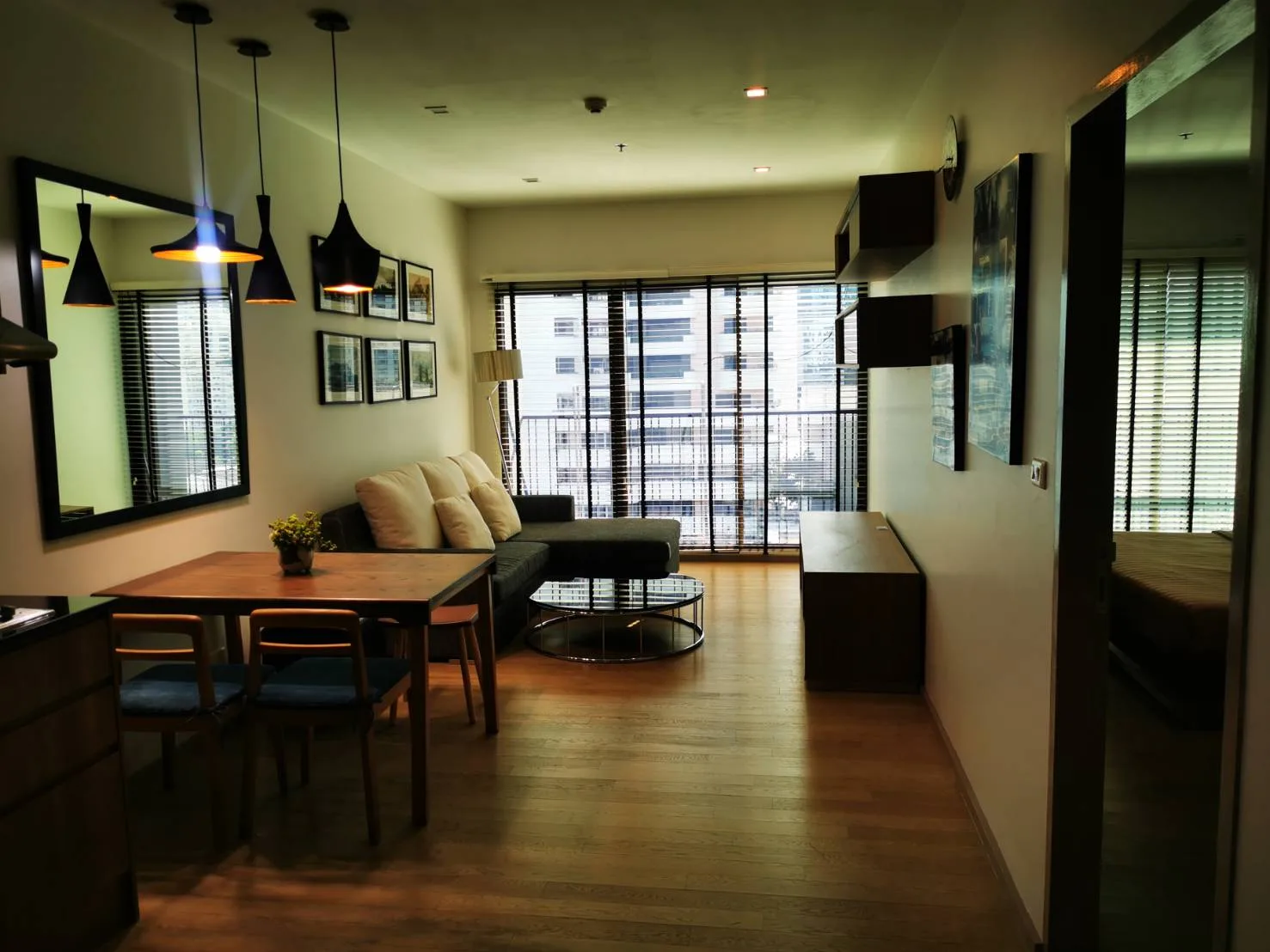Property photos for Noble Refine