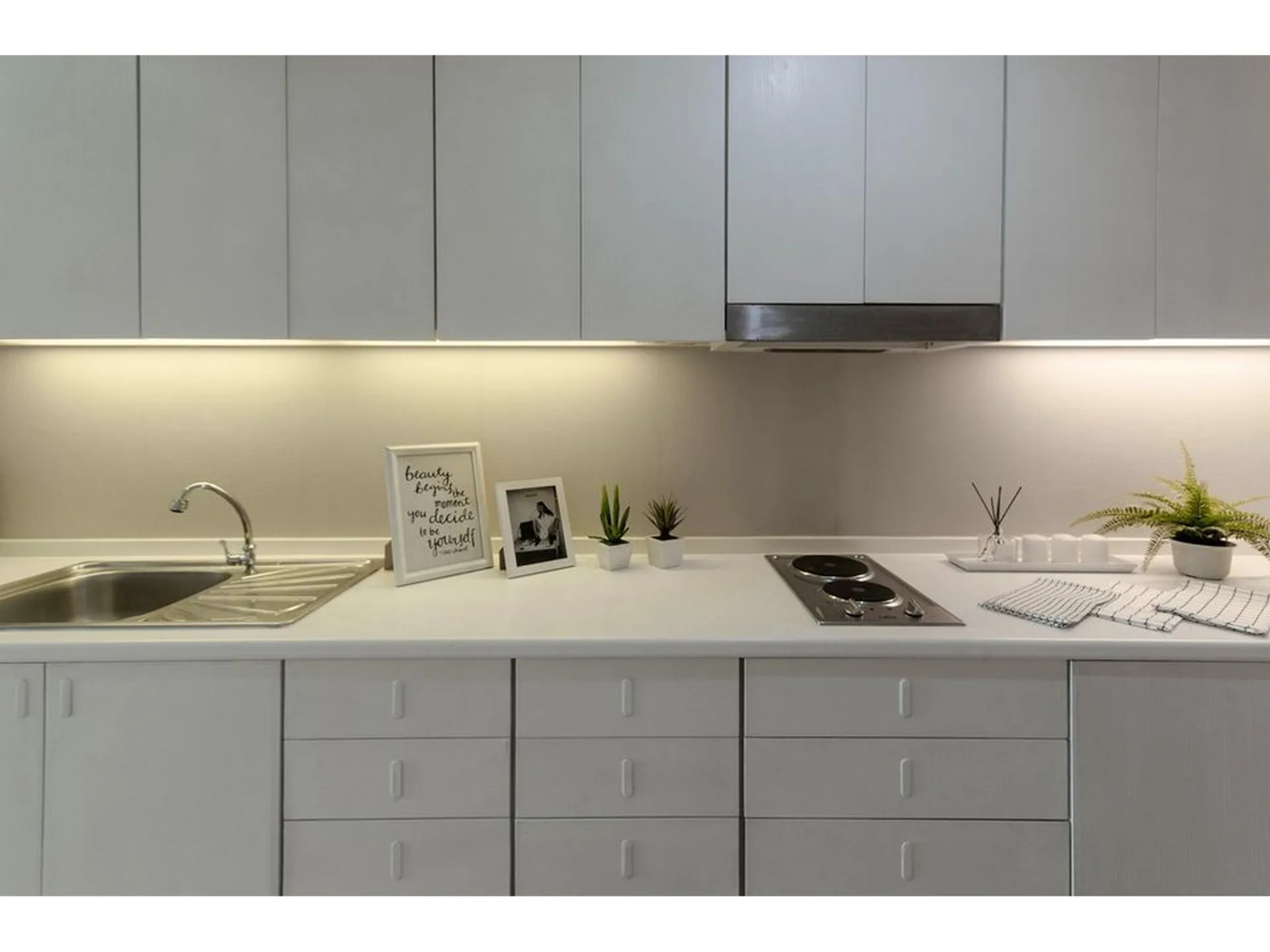 Property photos for Noble Solo