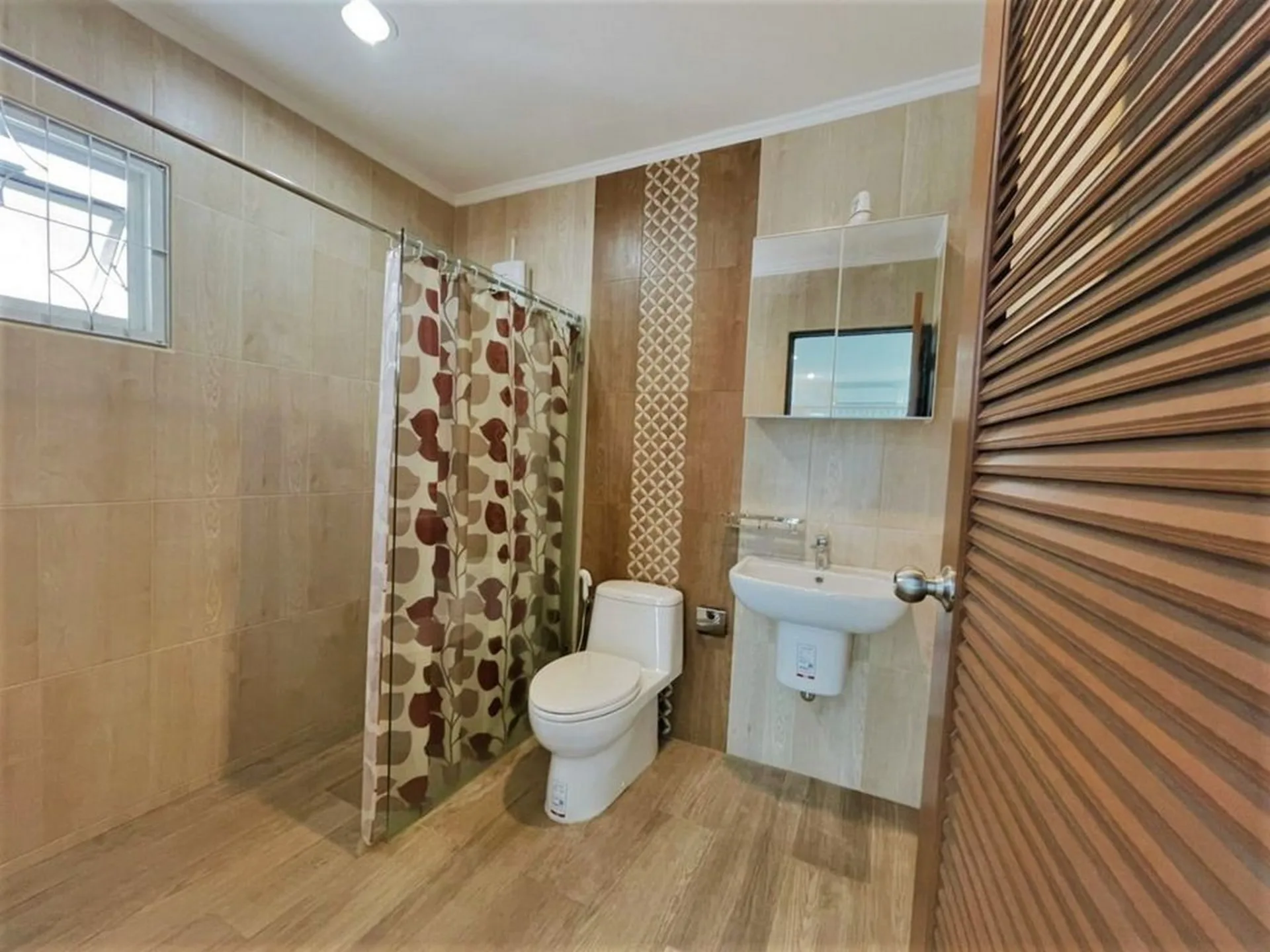 Property photos for Single House Phatthanakan 51