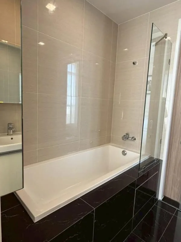Property photos for Park Origin Phromphong