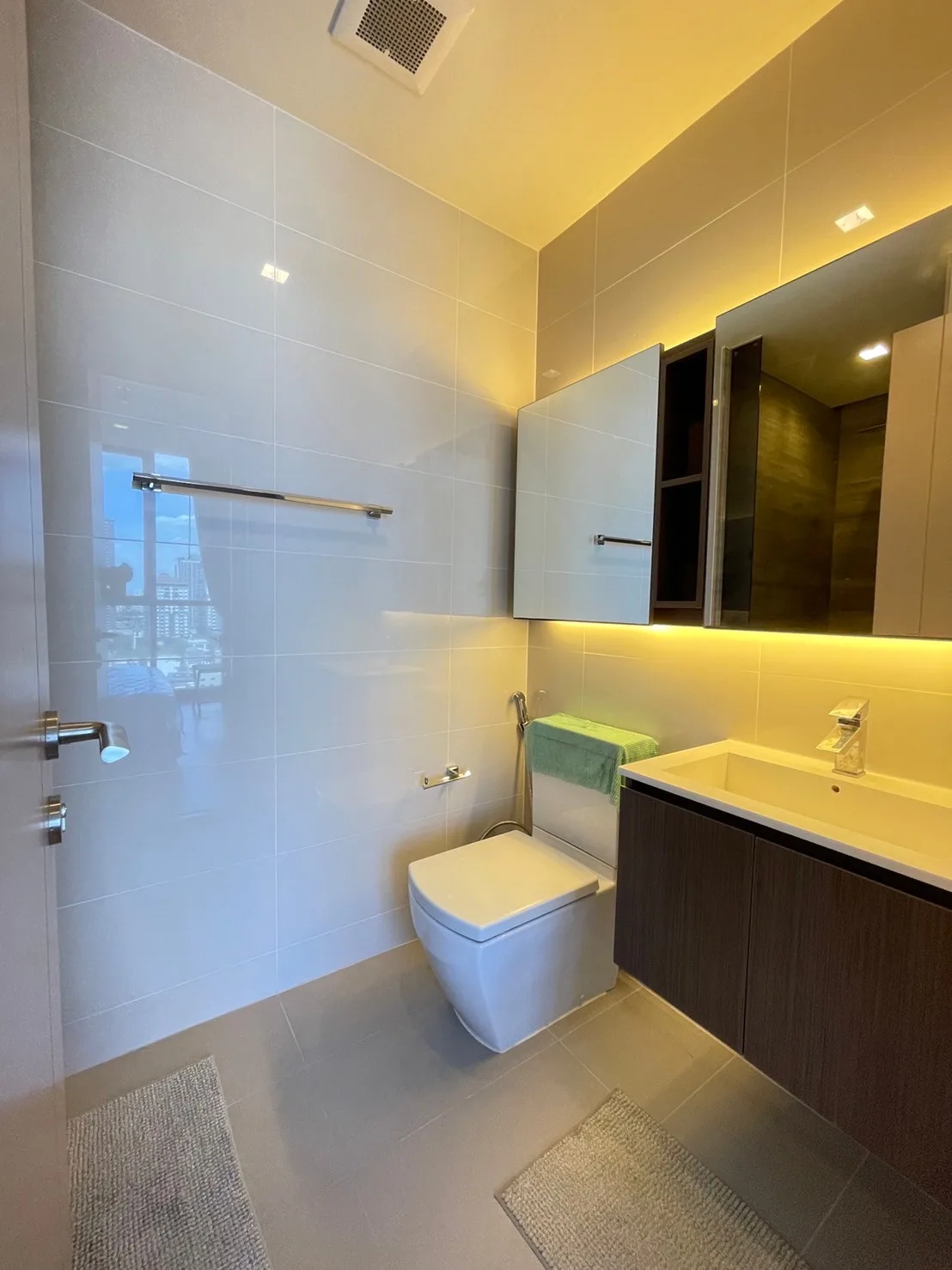 Property photos for The Line Sukhumvit 71