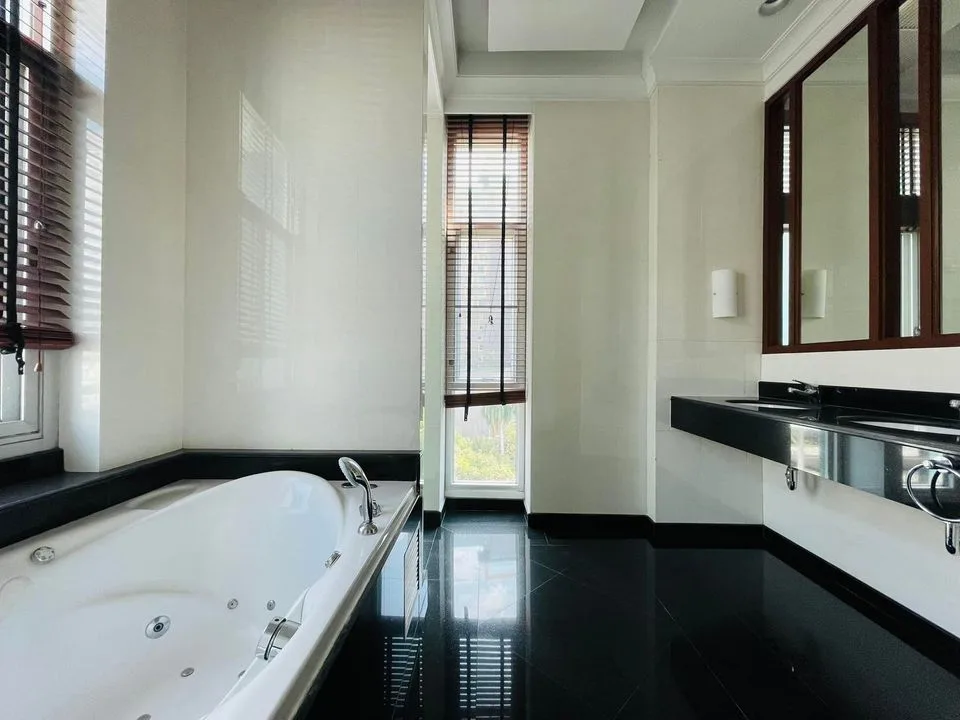 Property photos for Green Ville Exclusive Residence