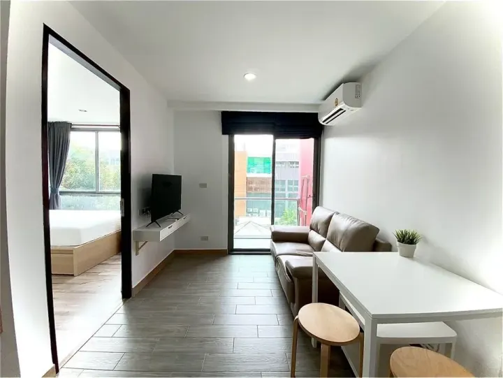 Property photos for Click Condo Sukhumvit 65