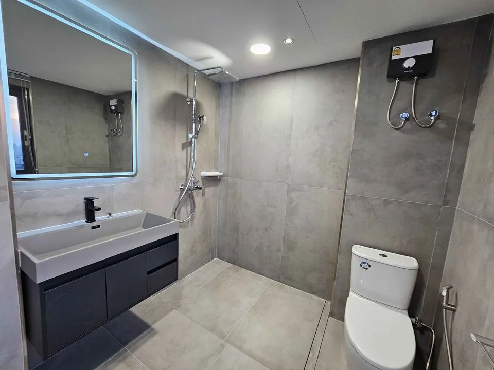 Property photos for The Waterford Diamond