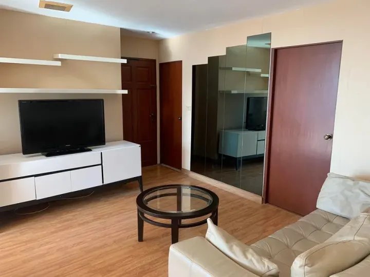 Property photos for Noble House Phayathai