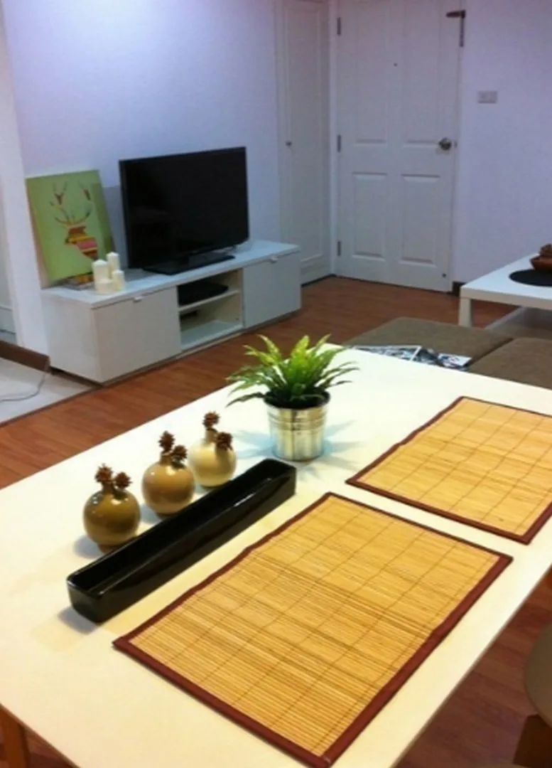 Property photos for Baan Ploenchit