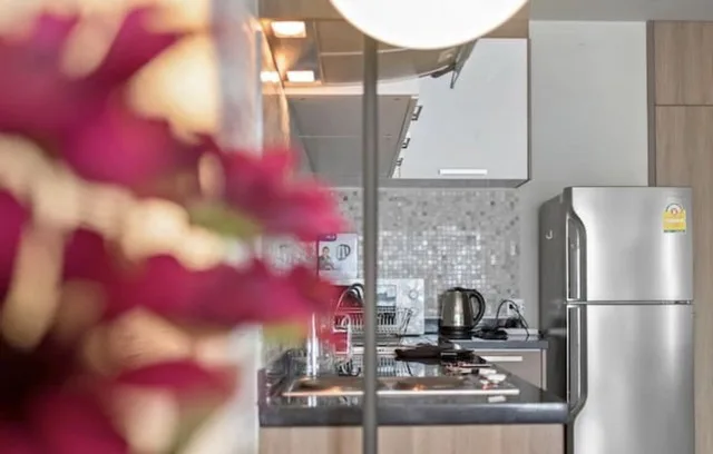 Property photos for Noble Refine