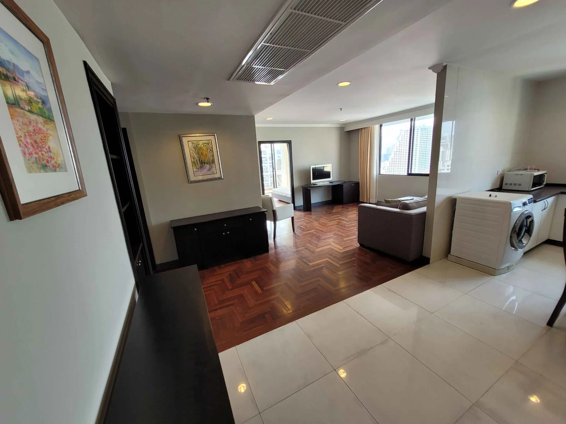 Property photos for Lake Green
