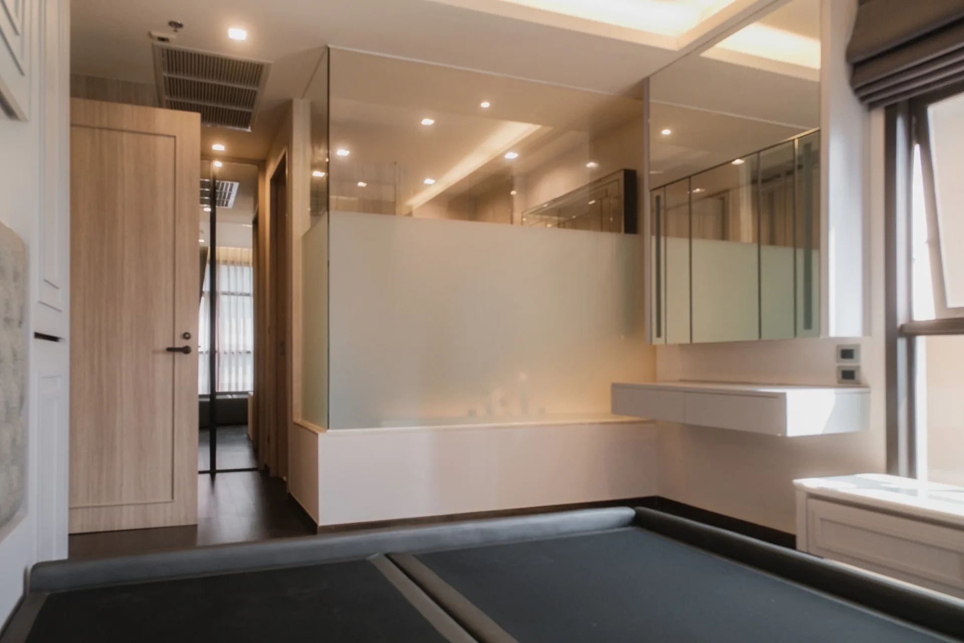Property photos for The XXXIX by Sansiri