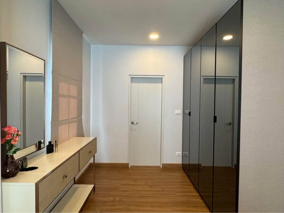 Property photos for Centro Bangna - Km.7