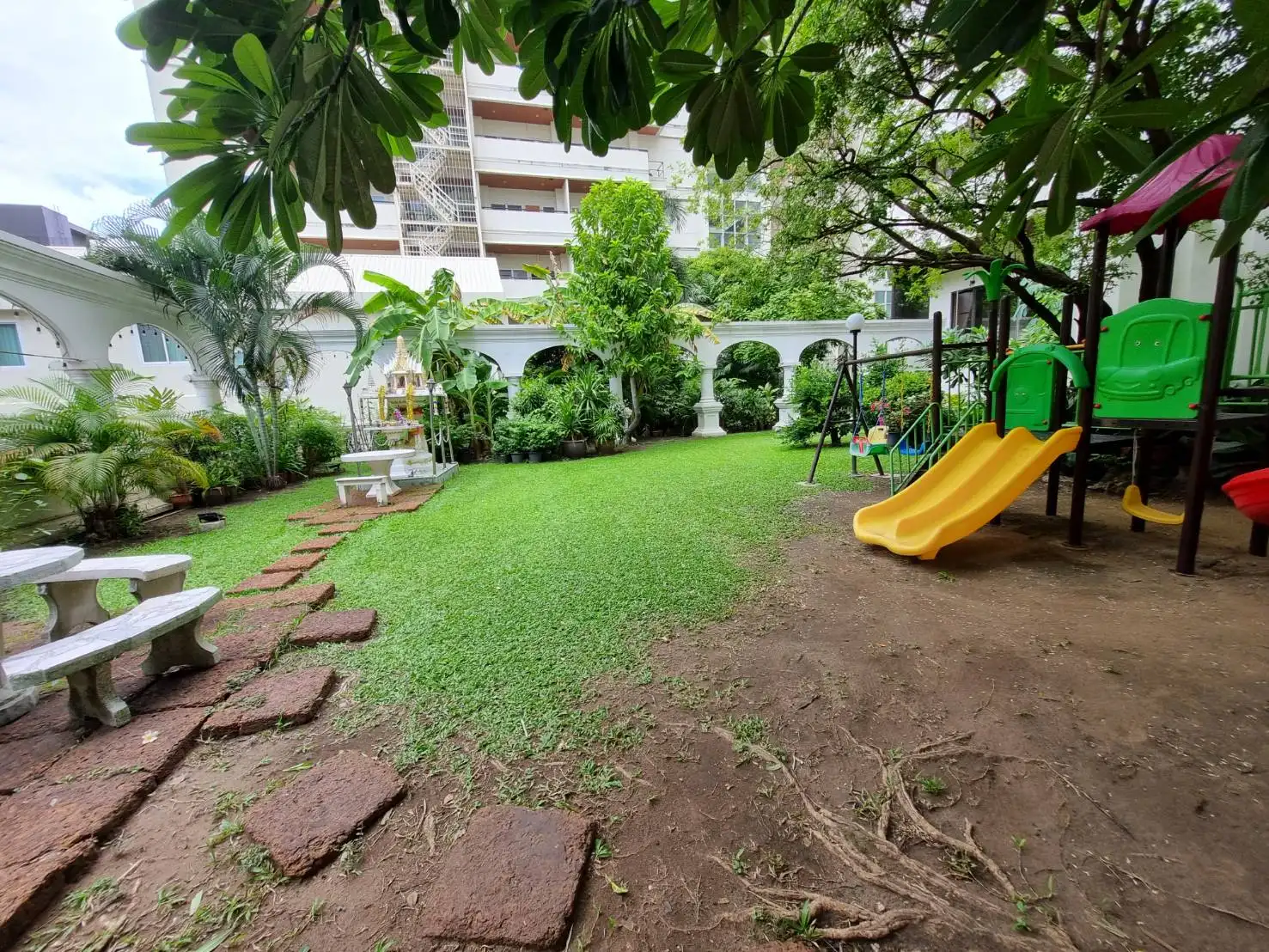 Property photos for Inter Tower