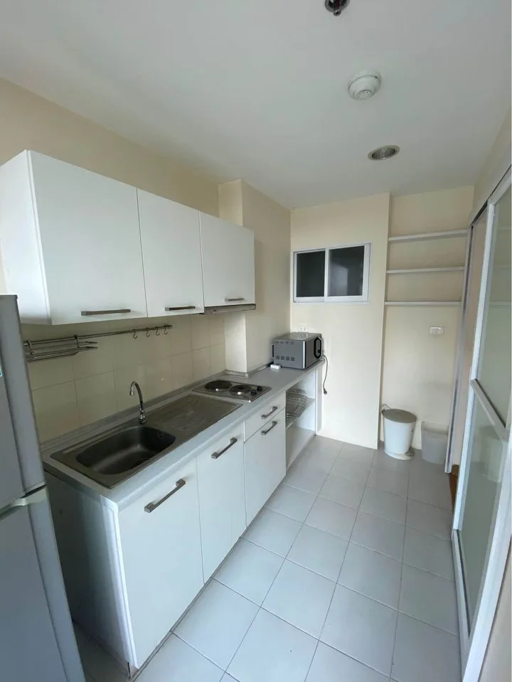 Property photos for Life @ Phahon - Ari