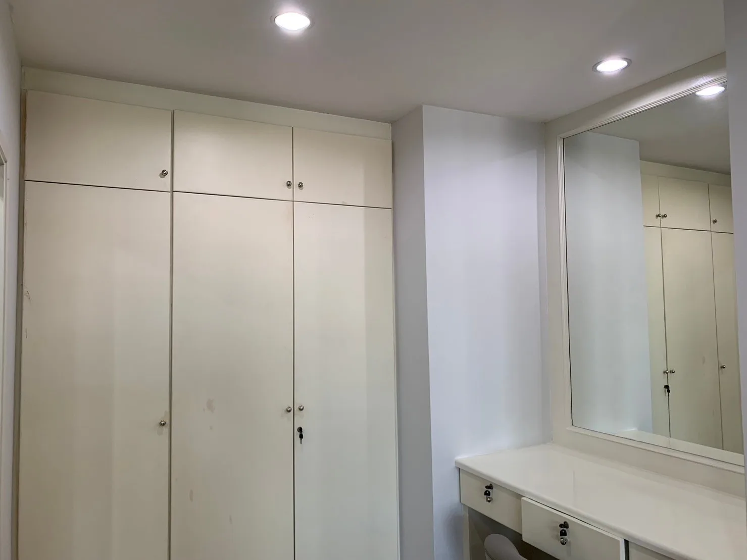 Property photos for Riverine Place