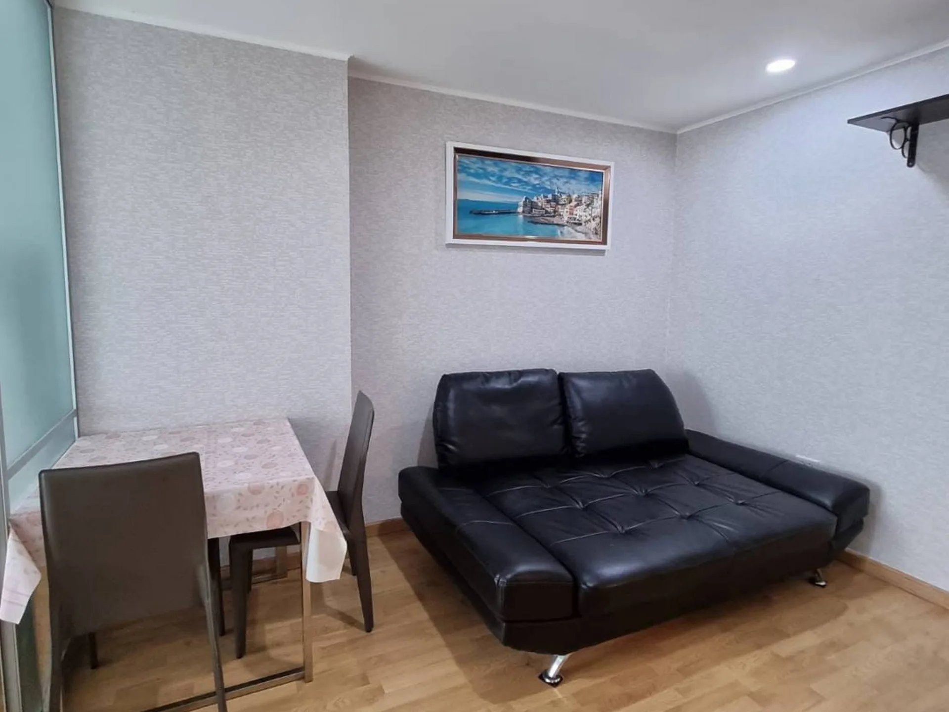 Property photos for U Delight @ Jatujak Station