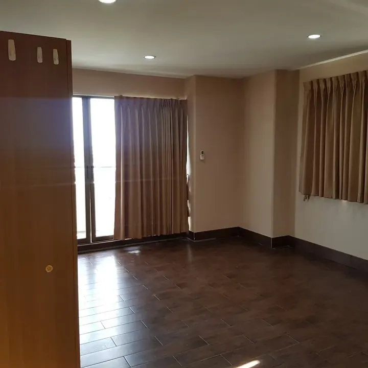 Property photos for Flora Ville