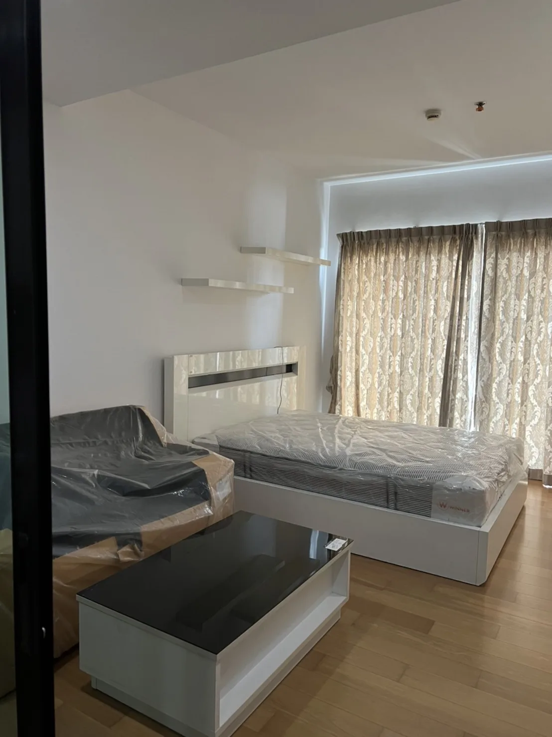 Property photos for Noble Revent