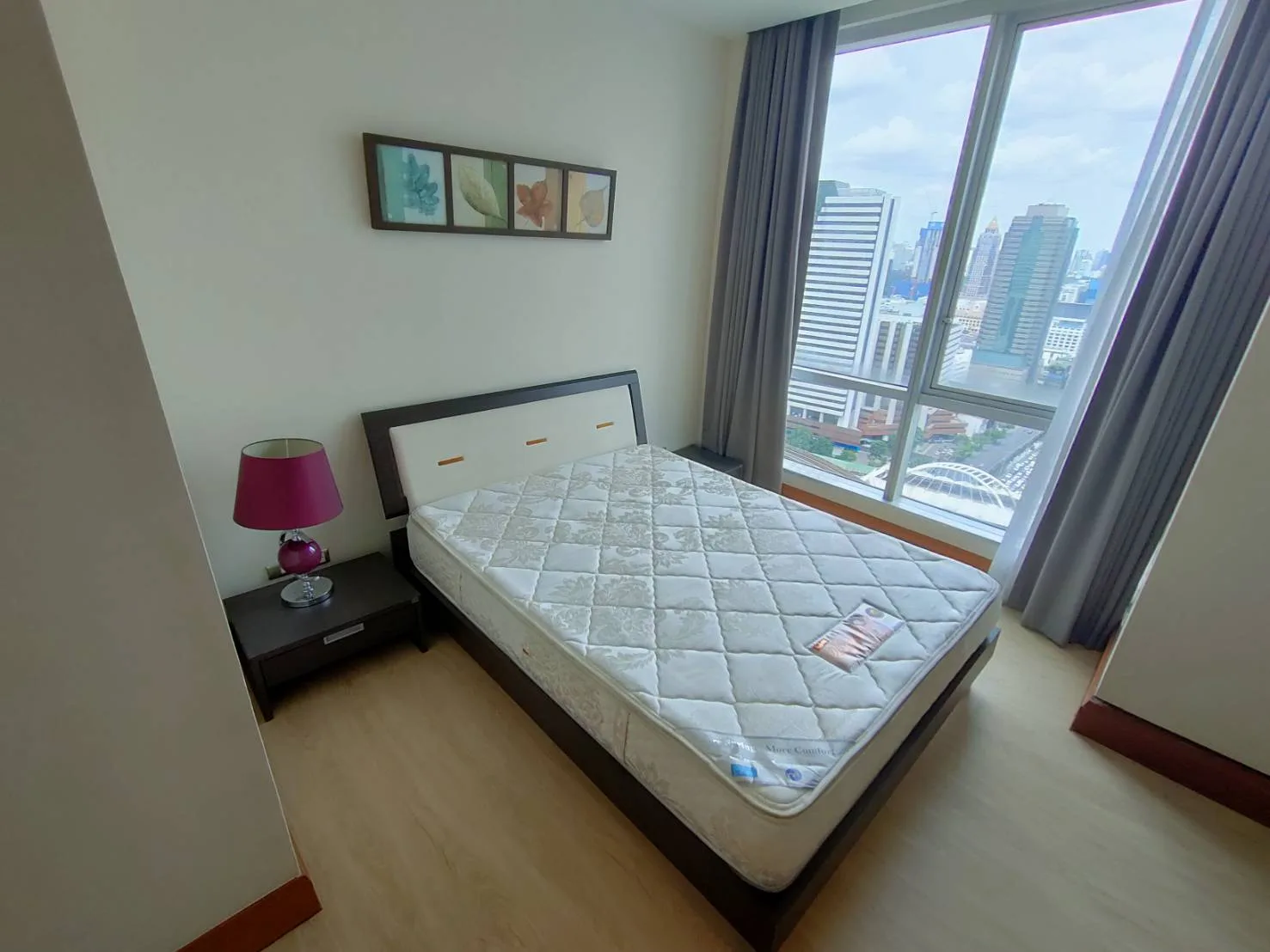 Property photos for Sky Villas Sathorn