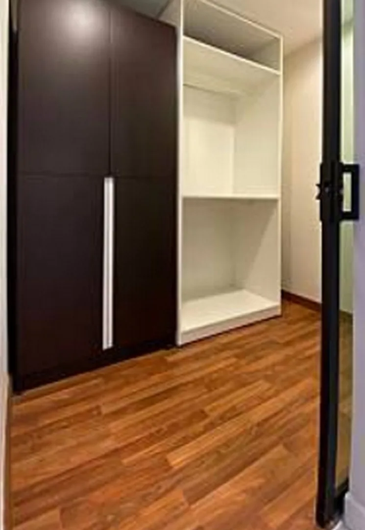 Property photos for Zenith Place Sukhumvit 42