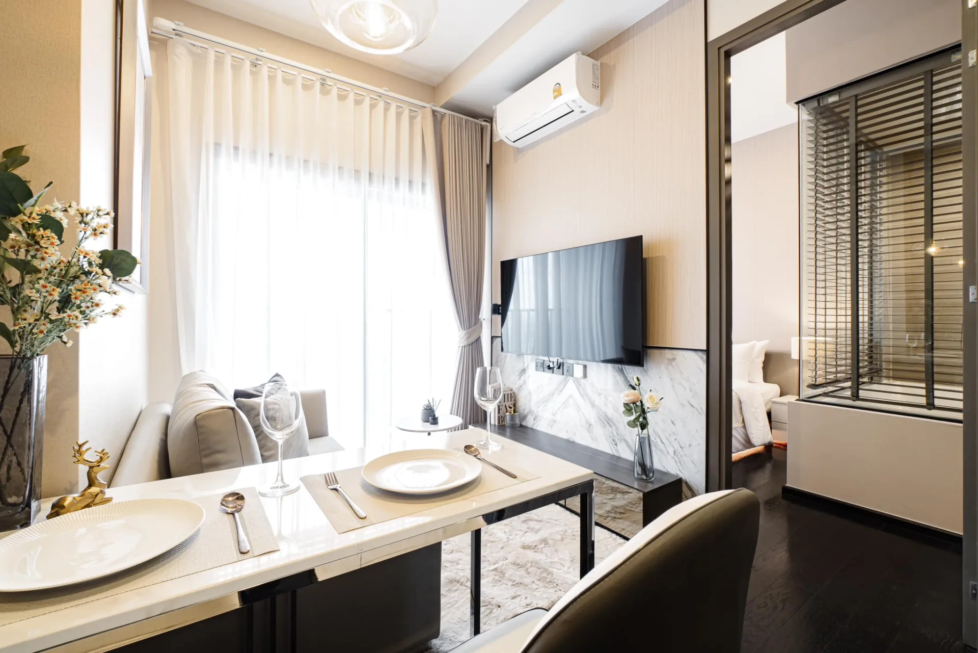 Property photos for Park Origin Thonglor