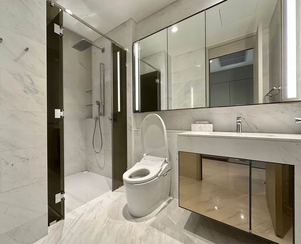 Property photos for Sindhorn Residence