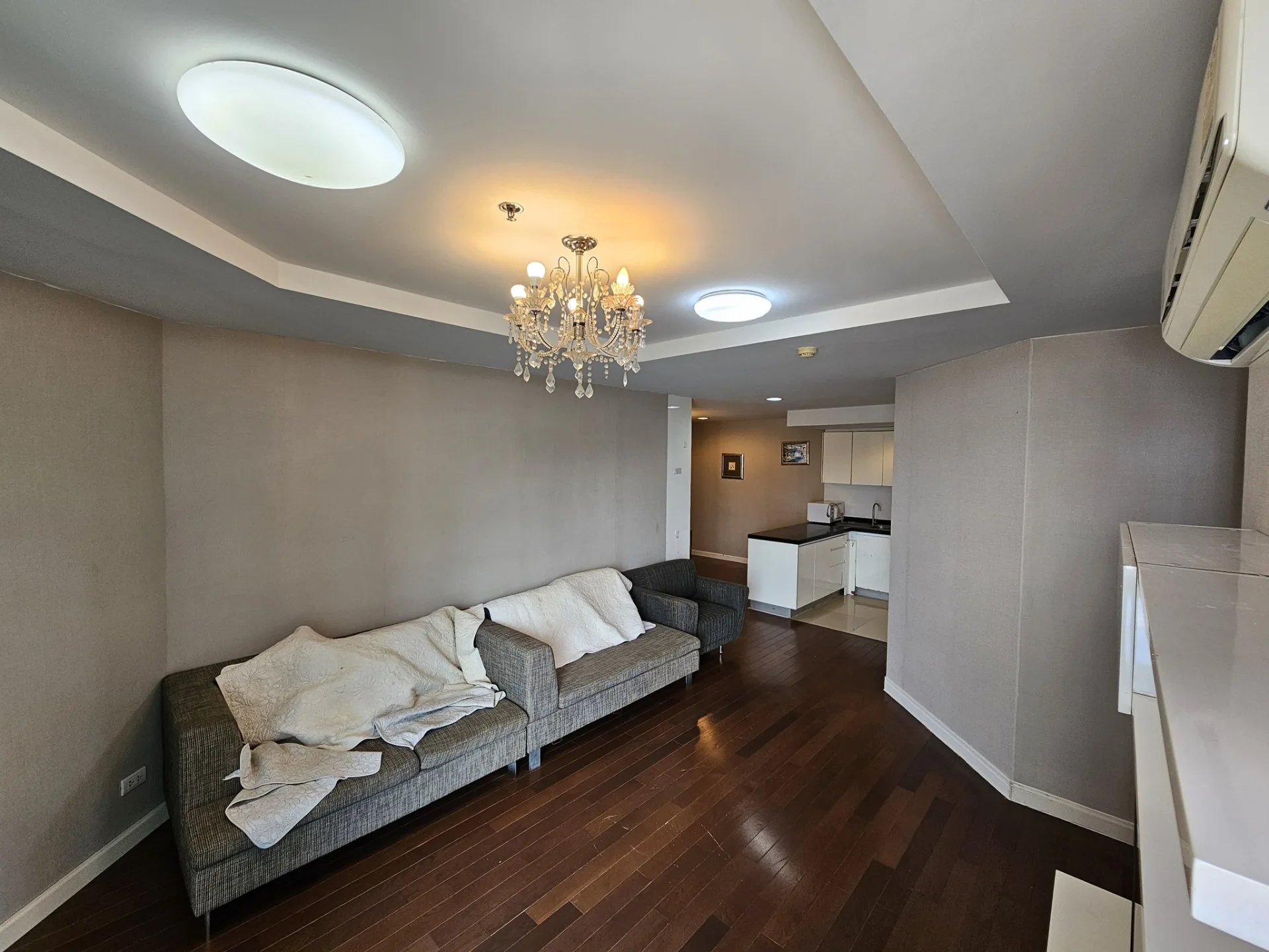 Property photos for Belle Grand Rama 9