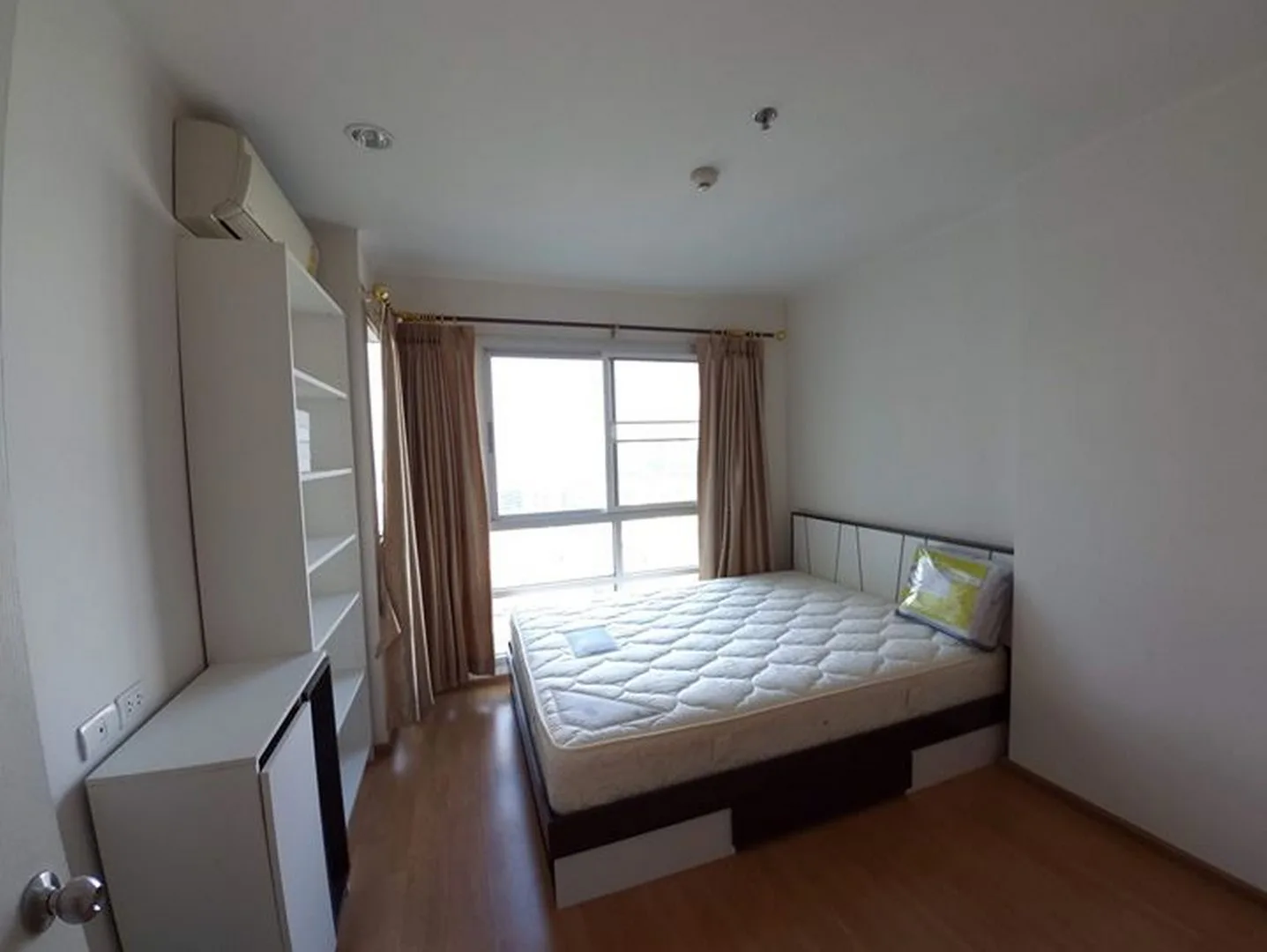 Property photos for U Delight @ Onnut Station