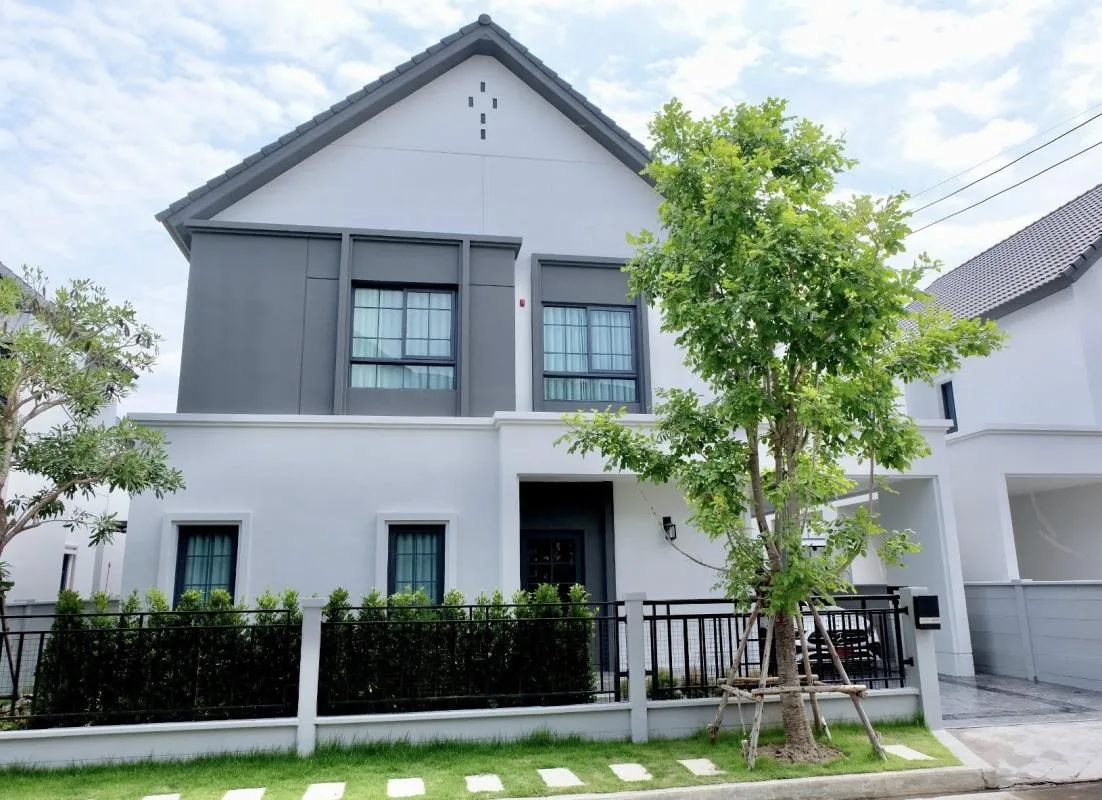 Property photos for Centro Bangna - Km.7