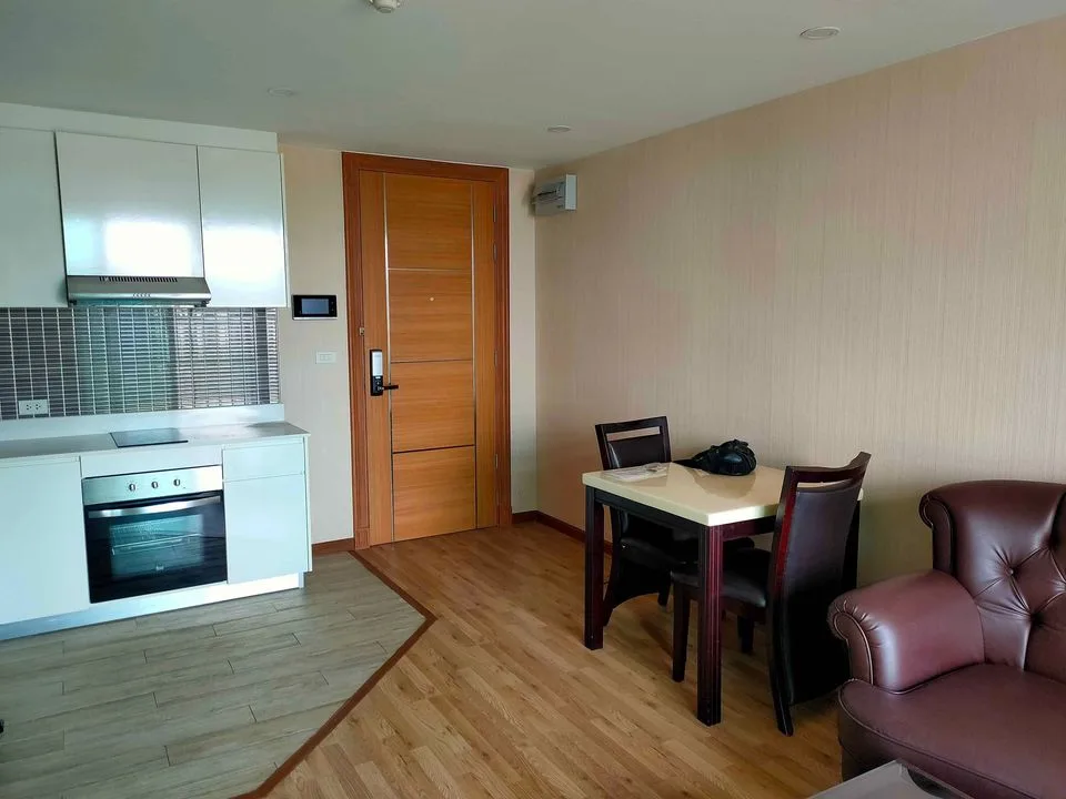 Property photos for D'Rouvre Condominium