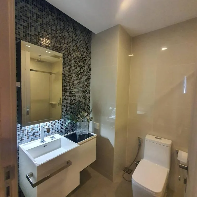 Property photos for 333 Riverside