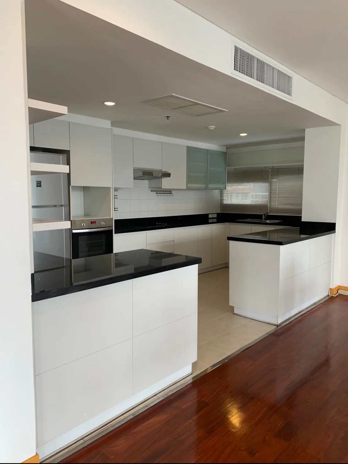 Property photos for Ekamai Gardens (shama Ekamai)