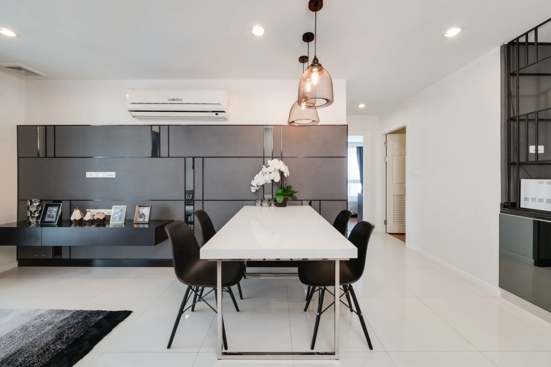 Property photos for The Surawong