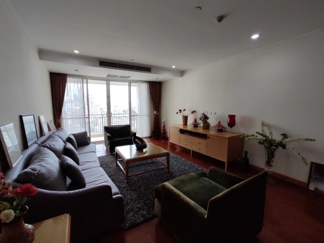 Property photos for GM Height