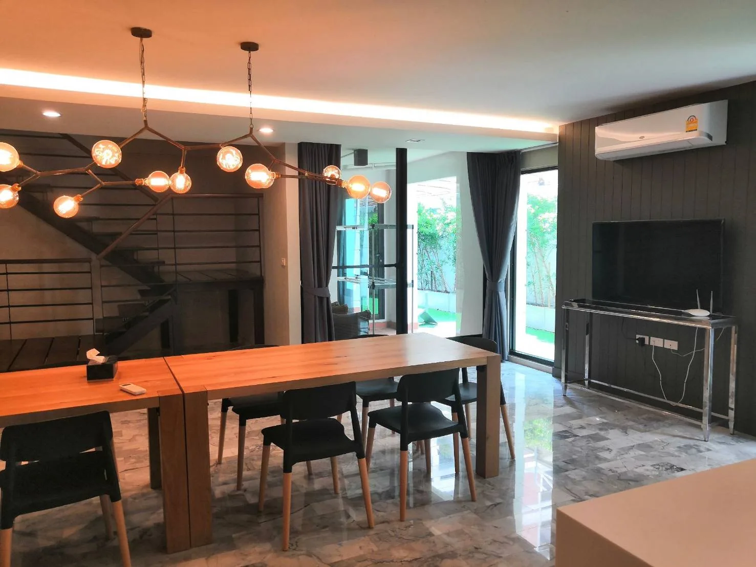 Property photos for Lily House