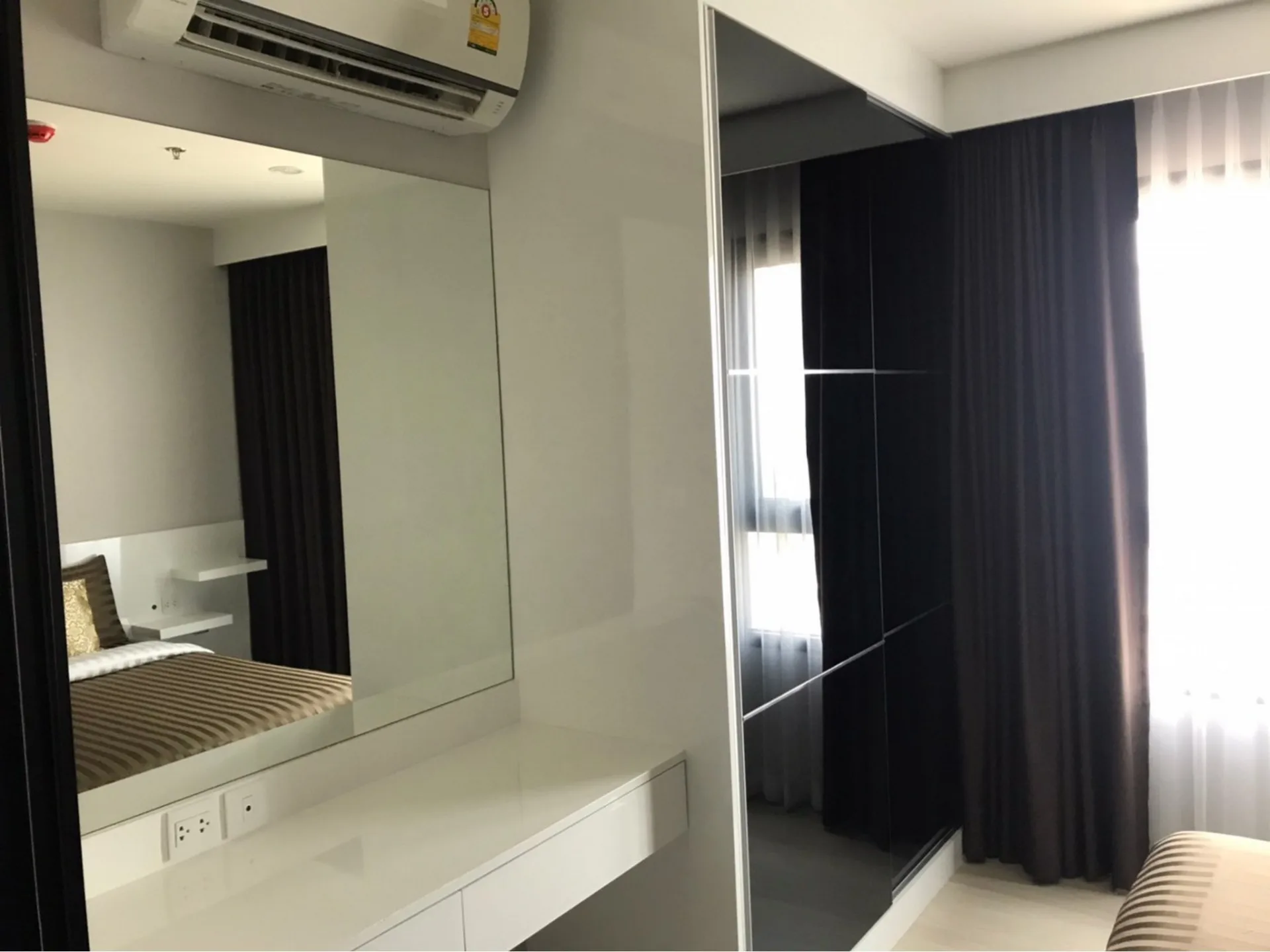 Property photos for Life Asoke