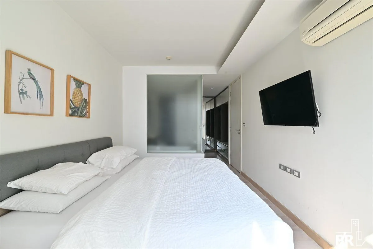 Property photos for Via 49