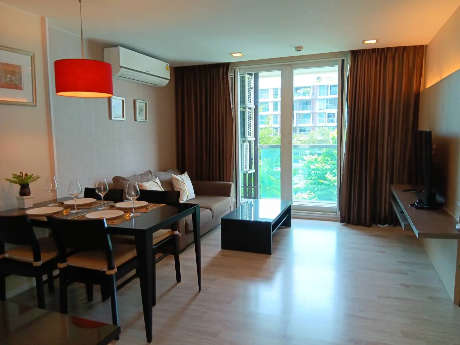 Property photos for Triple Oaks Service  Apartment Sukhumvit 33